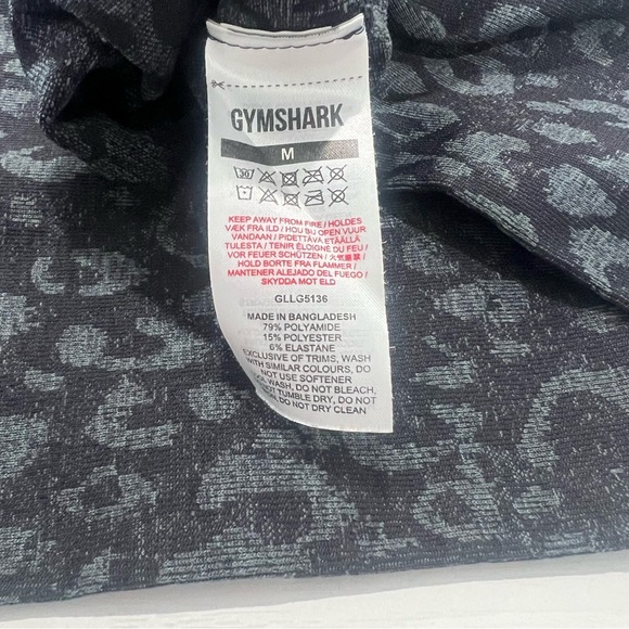 Gym Shark Women's Black Gray Animal Print Compression Leggings Size Medium - Picture 5 of 7